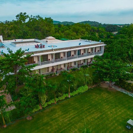 Ranakpur Safari Resort Sādri Esterno foto