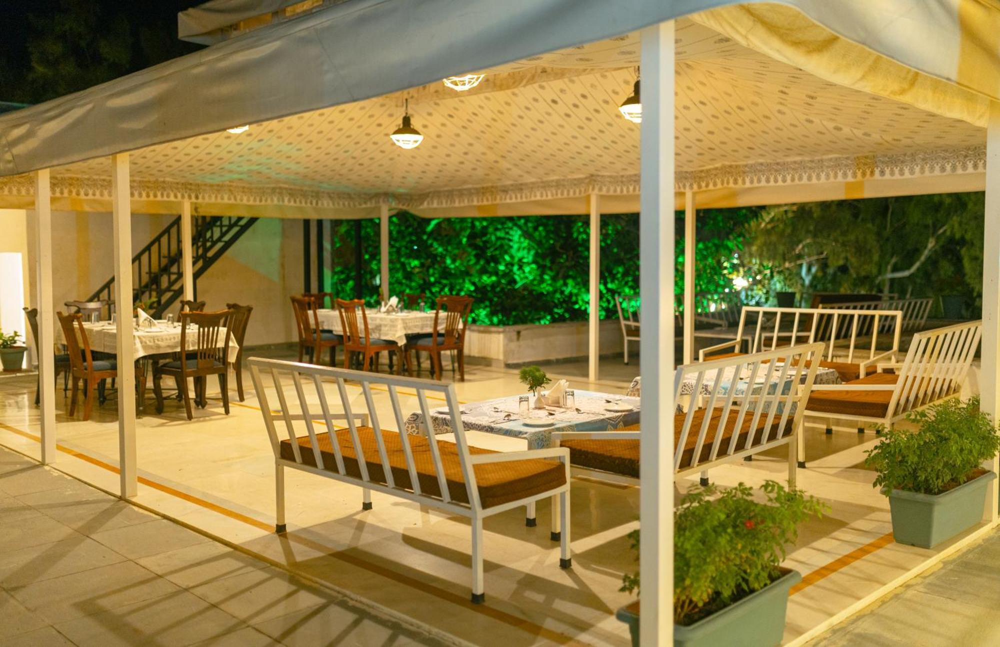 Ranakpur Safari Resort Sādri Esterno foto